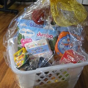 Gift Basket Bear Party Animals Colors Book Crayolas Read Book Spanish English